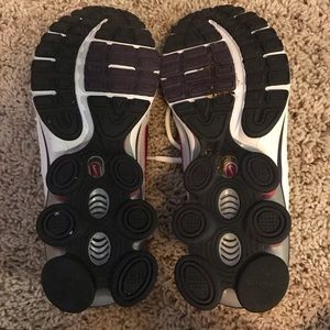 Nike Shoes - Nike Turmoil+ 2 Women’s Athletic Tennis Shoes 7.5 Nike Shoes - Nike Turmoil+ 2 Women’s Athletic Tennis Shoes 7.5